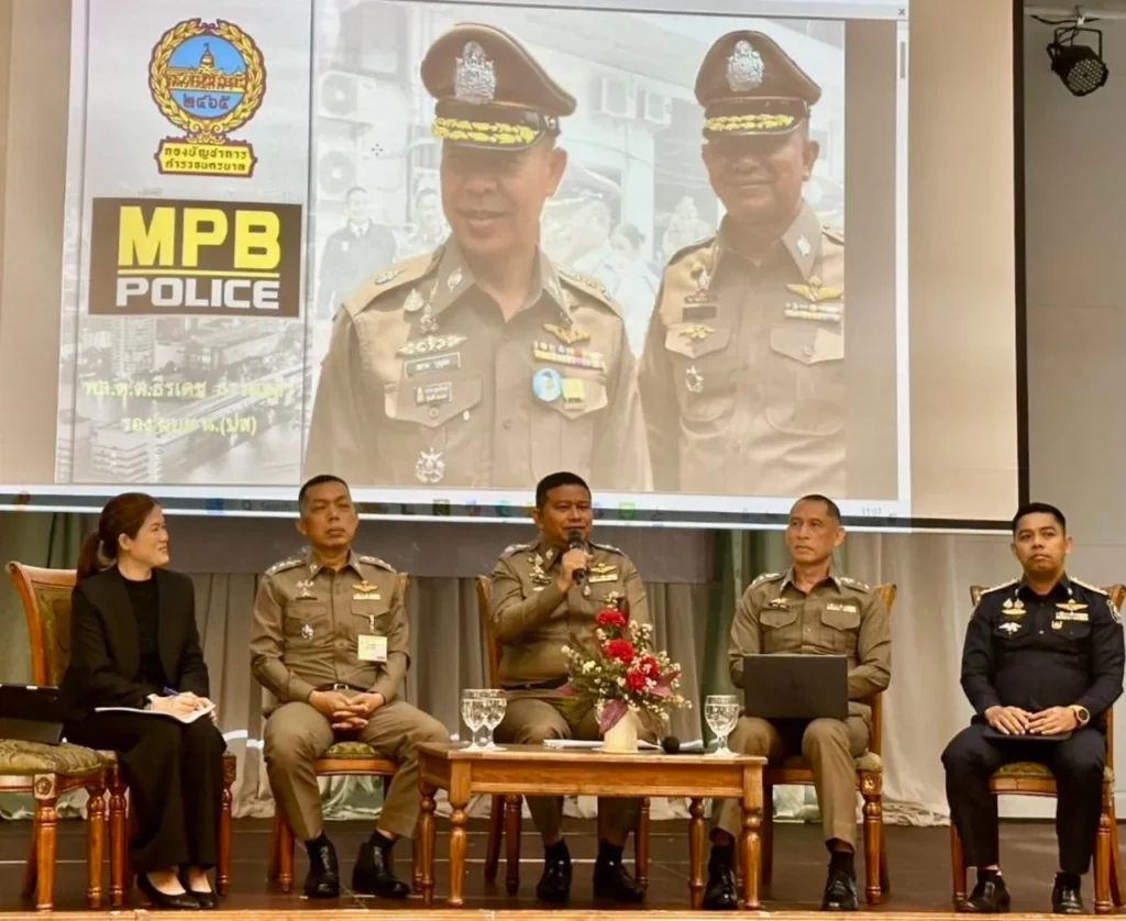 “รองจ๋อ” บุกเขาใหญ่