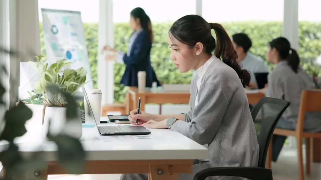 5 กลยุทธ์อัปเกรดตัวเอง เปลี่ยนความเหนื่อยล้าเป็นพลังพัฒนาอาชีพ